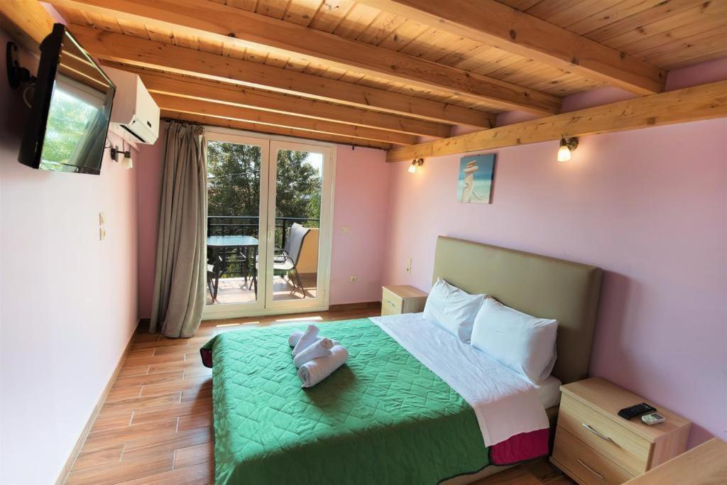 Argo Apartments Vasiliki  Exterior photo